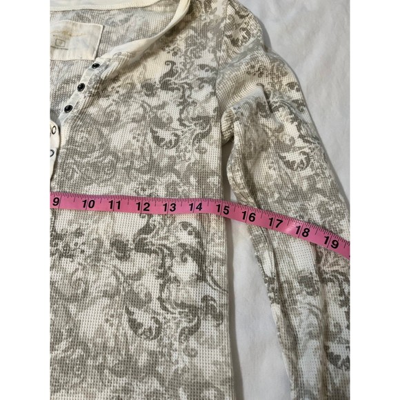 Women's Eddie Bauer Medium Thermal-Henley Top - Picture 6 of 8